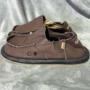NWT Shaka Shoes Slip On Loafer Flats Brown Canvas Comfort Men’s Size 9